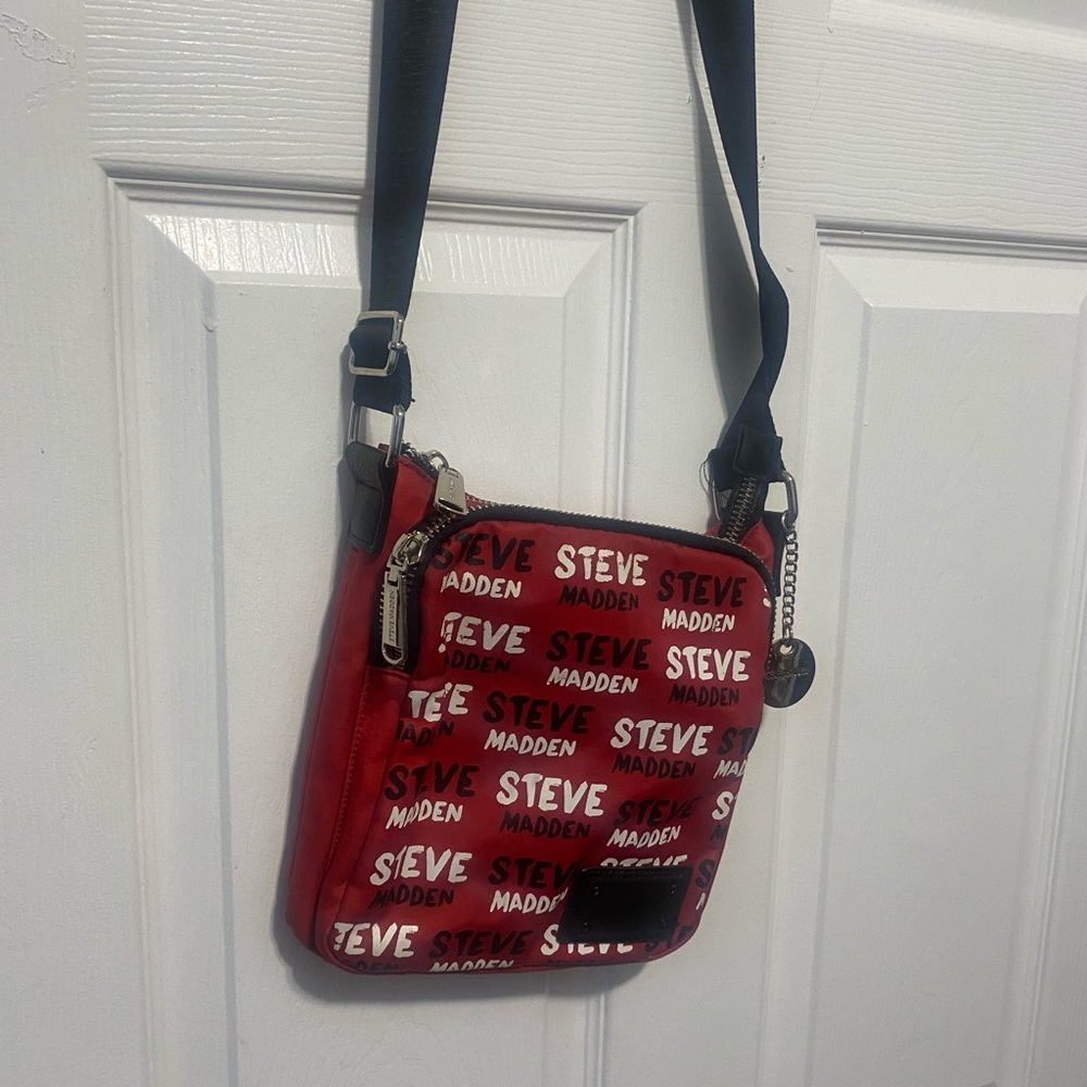 Steve Madden Red and Black Belt Bag